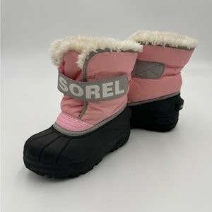 Sorel pink little girl snow boots